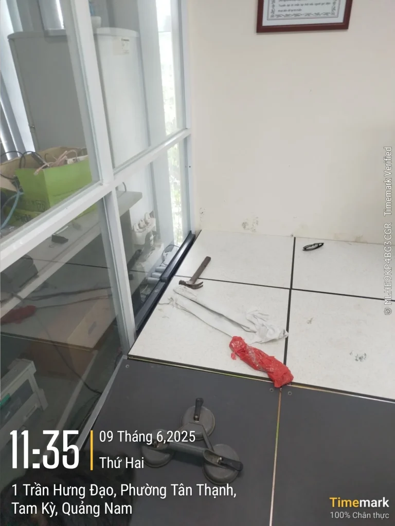 Quy Trình Thi Công Vách Ngăn Compact Chuẩn Chuyên Nghiệp Ở Đà Nẵng